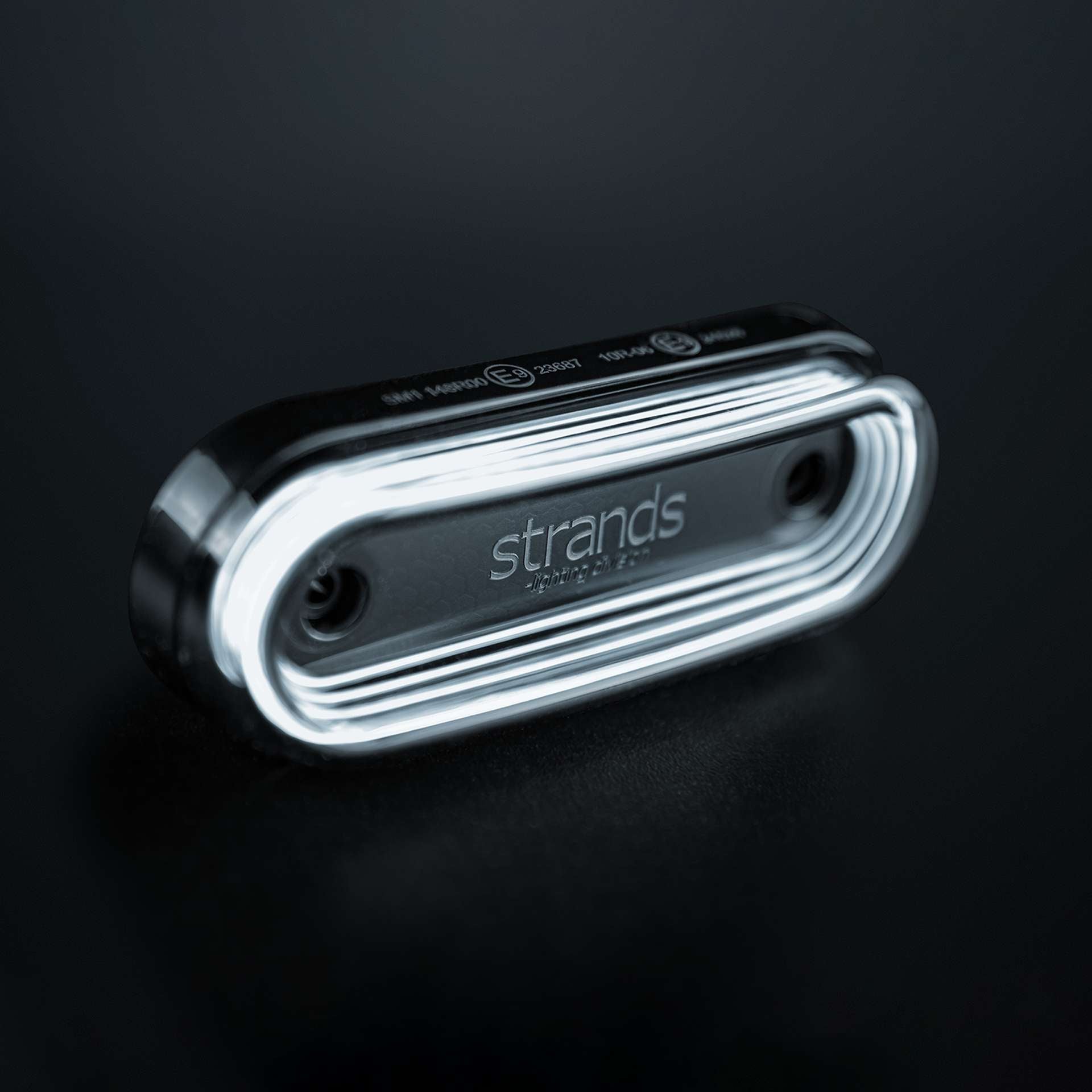 Strands FOR9T GRAVITY FRONT POSITION LIGHT