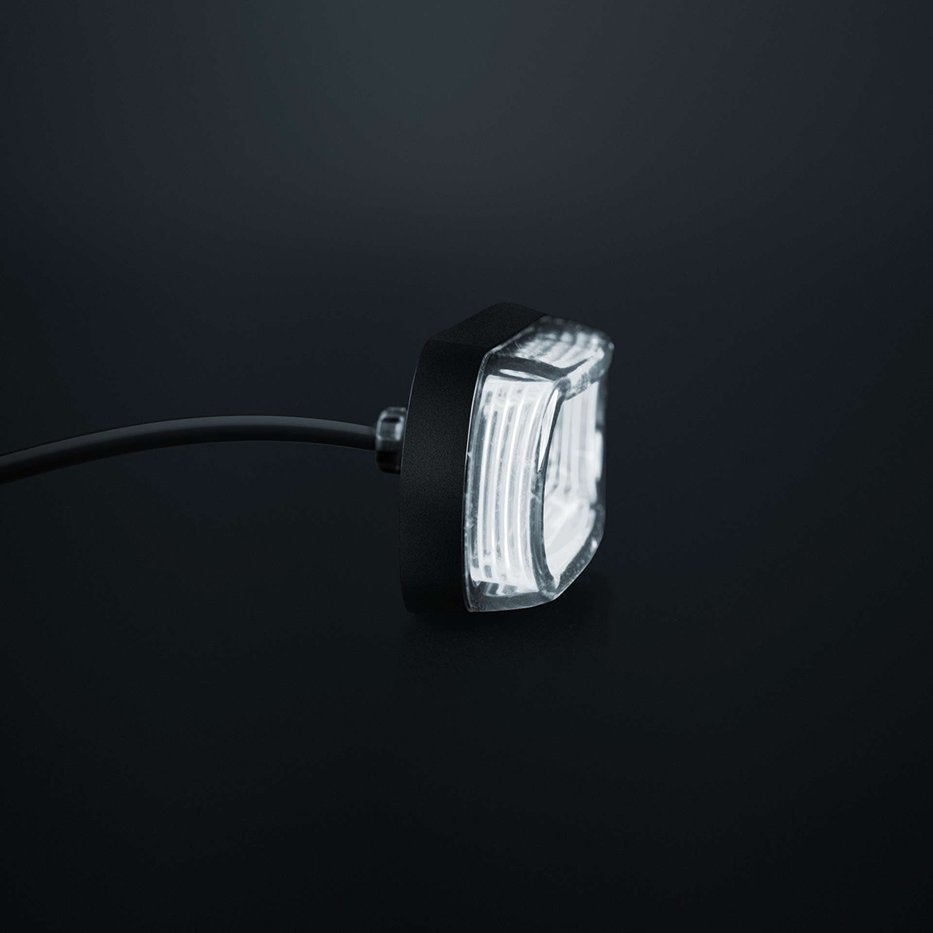 Strands FOR9T GRAVITY FRONT POSITION LIGHT